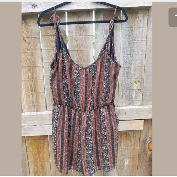 BCBGMaxAzria Dresses & Skirts - fall maroon Auburn burgandy large romper